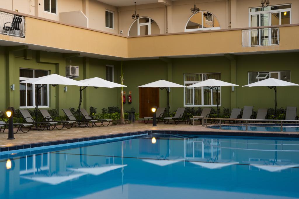 Seascape Hotel Dar es Salaam Exterior photo