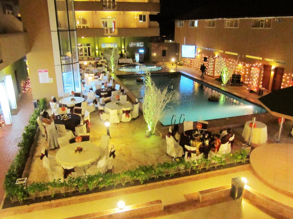 Seascape Hotel Dar es Salaam Exterior photo